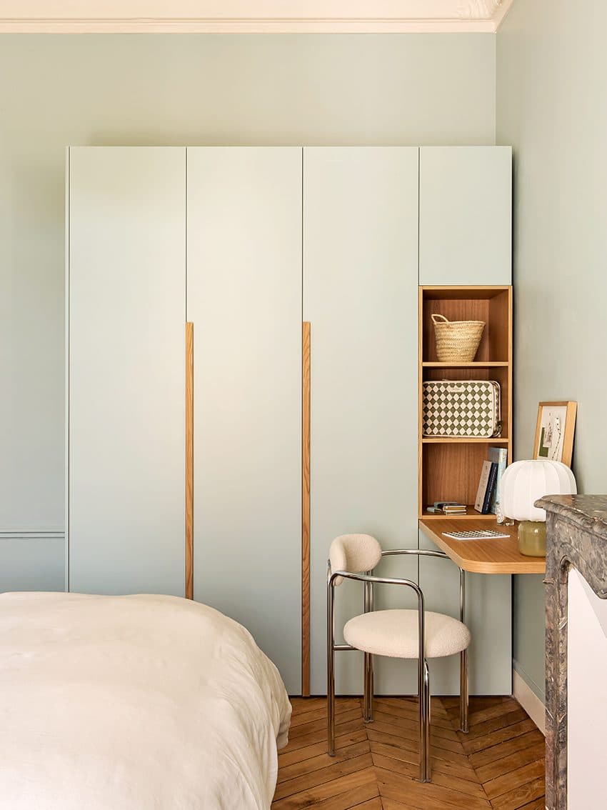 Dressing sauge avec bureau d'angle et niche de rangement chêne