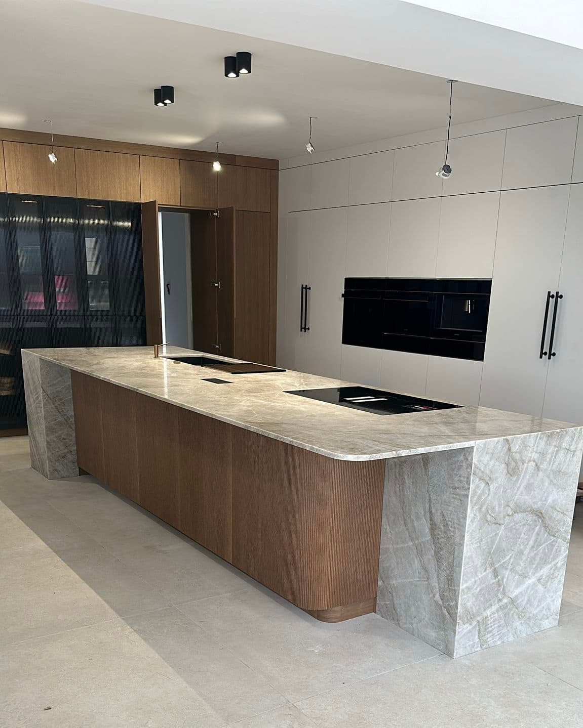 Cuisine sur-mesure posée par Tool'up dans la région de Marseille